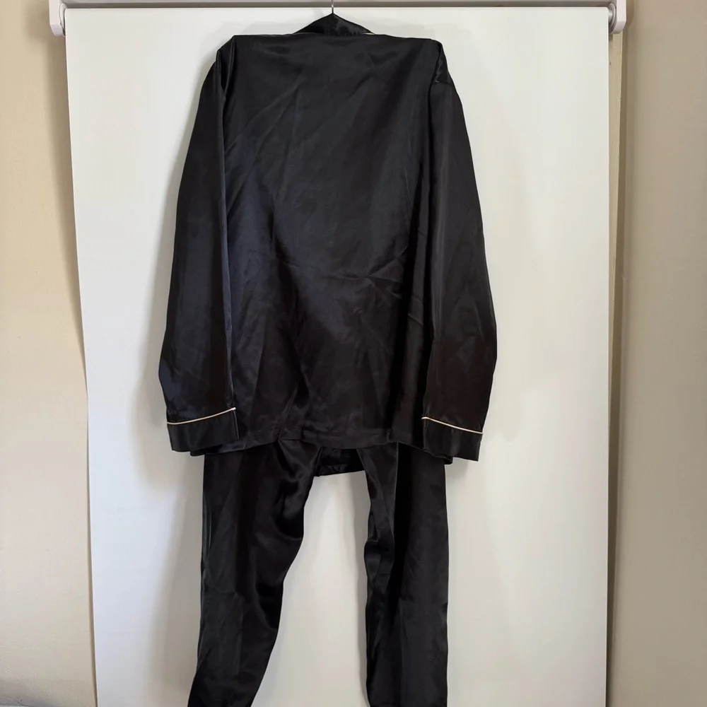 Jones New York Black Satin Pajama Set with Gold Trim